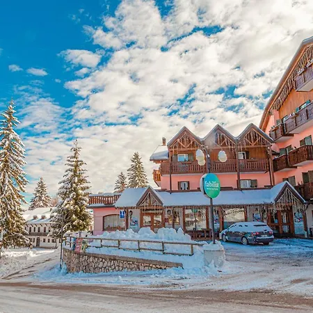 Fabilia Family Hotel - Polsa Brentonico